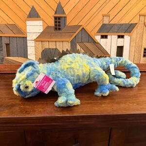 Way to Celebrate! Valentine's‎ Day Chameleon Plush